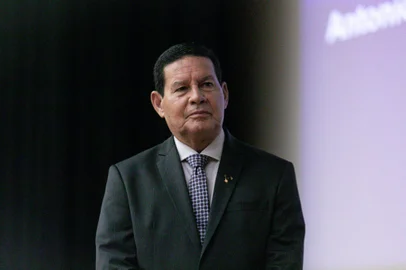 (Brasilia-DF, 09/11/2020) Presidente da República em Exercício, Hamilton Mourão, durante Palestra para o curso de Política, Estratégia e Alta Administração do Exército (CPEAX).Foto: Romério Cunha/VPRIndexador: ROMERIO CUNHA<!-- NICAID(14641922) -->