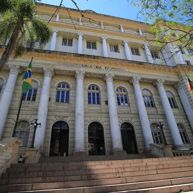 PORTO ALEGRE, RS, BRASIL - 15/01/2024 - Obras no prédio da Secretaria da Fazenda. FOTO: RONALDO BERNARDI, AGÊNCIA RBS<!-- NICAID(15650884) -->