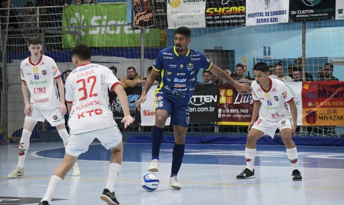 Genaro Caetano / Cerro Largo, Divulgação Genaro Caetano / Cerro Largo, Divulgação