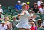 Atual campeã, Barbora Krejčíková vira sobre filipina e passa pela estreia em Wimbledon