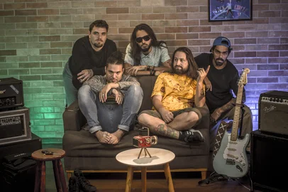 Banda Black Circle <!-- NICAID(15897433) -->