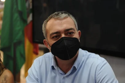 CAXIAS DO SUL, RS, BRASIL (03/03/2022)Entrevista com pré-candidato ao governo do Estado, Edegar Pretto. (Antonio Valiente/Agência RBS)<!-- NICAID(15031953) -->