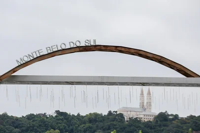 MONTE BELO DO SUL, RS, BRASIL, 12/03/2024. Paulo Vieira em Monte Belo do Sul, gravação do Avisa Lá Que Eu Vou. (Neimar De Cesero/Agência RBS)Indexador: Neimar De Cesero<!-- NICAID(15993943) -->
