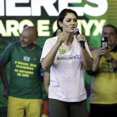Porto Alegre, RS, Brasil, 26-10-2022: Evento Mulheres com Bolsonaro e Onyx, com a presença de Michelle Bolsonaro, a senadora eleita Damares Alves e a candidata a vice Claudia Jardim, no estádio do São José. Foto: Mateus Bruxel / Agência RBSIndexador: Mateus Bruxel<!-- NICAID(15246297) -->