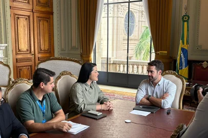 Às vésperas de entregar o carg de presidente da Famurs, Adriane Perin de Oliveira pede ao governador mais recursos para os municípios <!-- NICAID(16265048) -->