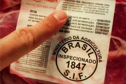 Campanha busca conscientizar o consumidor gaúcho de onde vem a carne bovina<!-- NICAID(15558802) -->