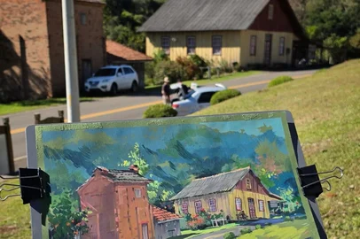Gramado Natural recebe artista russa Catarina Chur para pintar paisagens do interior da cidade<!-- NICAID(16301152) -->