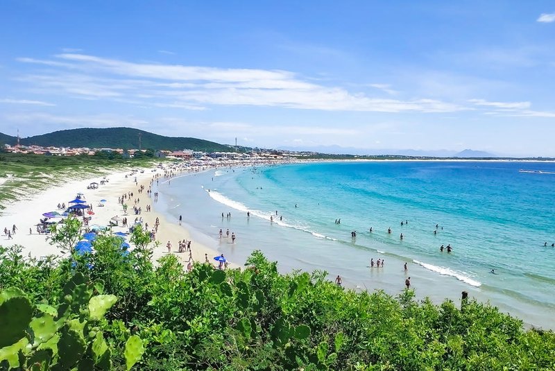 Praia do Pero, Cabo Frio, Rio de Janeiro, Brasil. Foto: Raphael / stock.adobe.comFonte: 258748525<!-- NICAID(15326160) -->