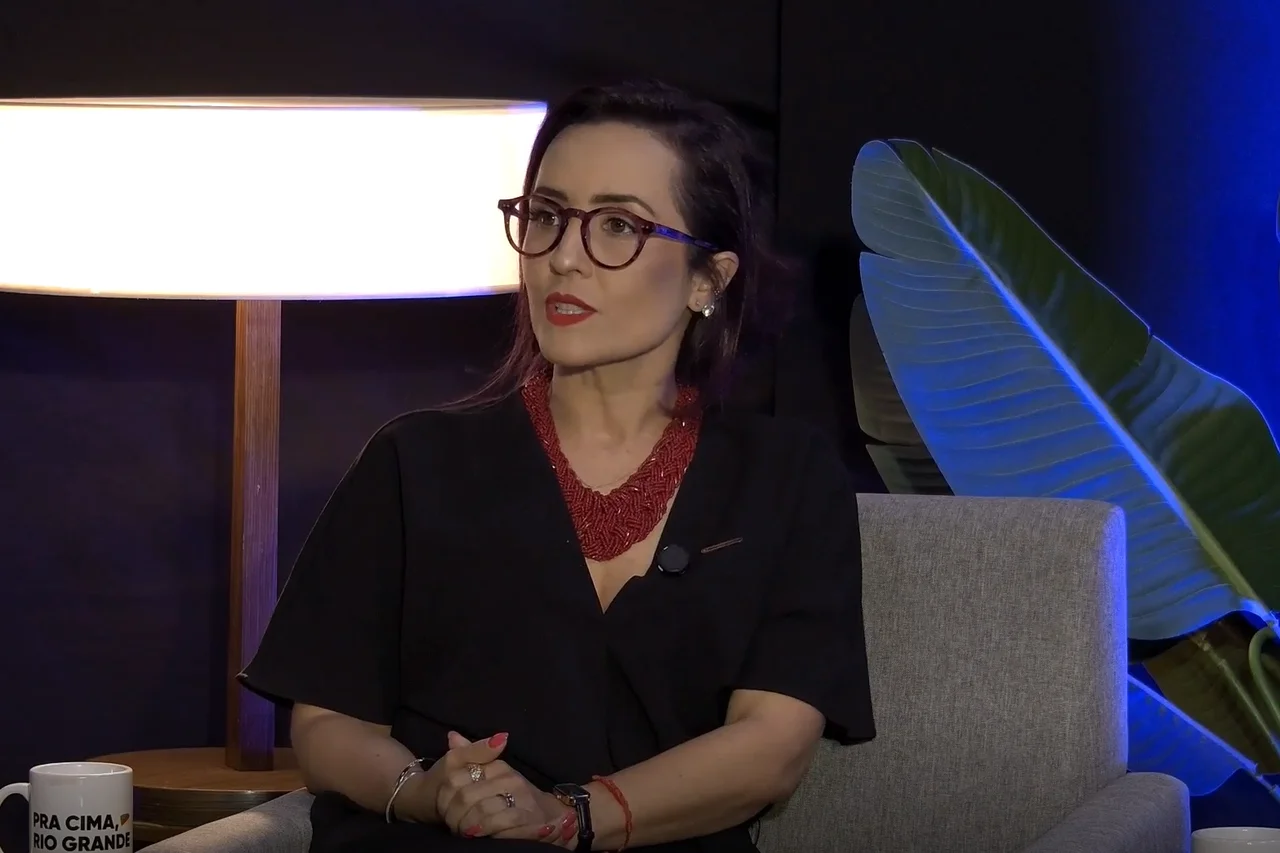 Governança pra Quem Decide/Reprodução