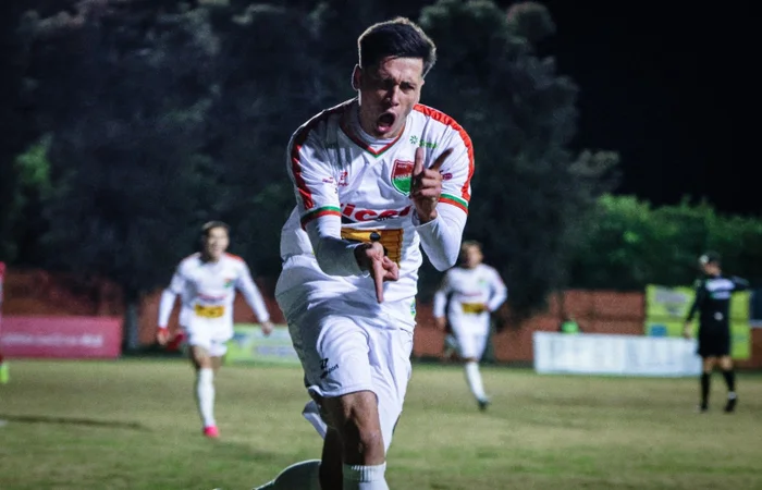 Kévin Sganzerla / FML 360 Kévin Sganzerla / FML 360