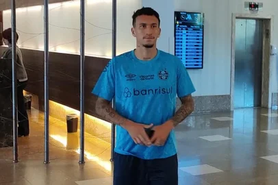 Dodi, volante do Grêmio