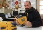 Juventino Dal Bó fará sessão de autógrafos de seu novo livro neste sábado, em Caxias do Sul