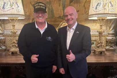 Donald Trump e Gianni Infantino<!-- NICAID(15957737) -->