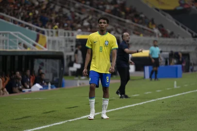 Brasil x Irã - 1ª rodada da Copa do Mundo Sub-17 - 11/11/2023Na foto: Lucas Camilo, volante da base do Grêmio e que foi para o Botafogo<!-- NICAID(15857532) -->