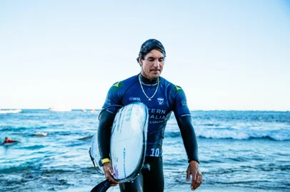 Gabriel Medina, surfe