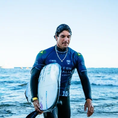Gabriel Medina, surfe