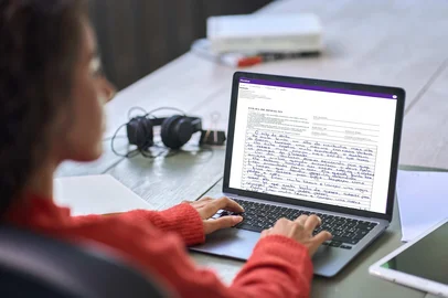 Plataforma Pontue, da FTD Educação, faz correção automática de redações utilizando inteligência artificial<!-- NICAID(16044686) -->