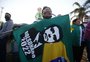 Poucas máscaras e confraternização marcam concentração para motociata com Bolsonaro