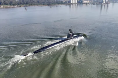 Submarino humaitá RG<!-- NICAID(16343554) -->