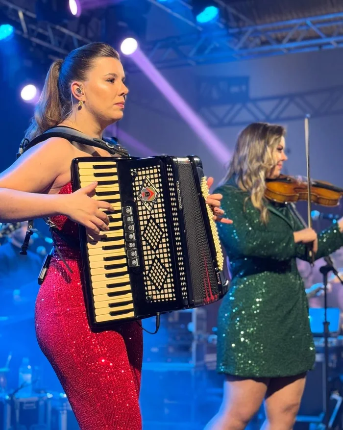 Thaina&Thairine,Facebook / Divulgação