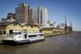 PORTO ALEGRE, RS, BRASIL, 05-10-2021: Catamara no cais do porto. O servico de catamara para transporte de passageiros pelo Guaiba completa 10 anos. (Foto: Mateus Bruxel / Agencia RBS)Indexador: Mateus Bruxel<!-- NICAID(14907799) -->