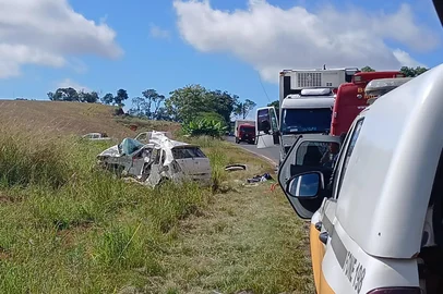 Mulher morre em acidente na RS-135, em Erechim<!-- NICAID(15995409) -->