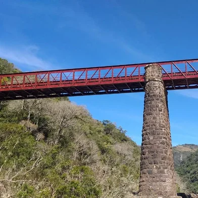 Prefeitura de Caxias conclui obra de recuperação da ponte dos Korff<!-- NICAID(14853746) -->
