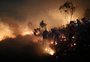 Incêndio atinge vegetação no Morro Santana, em Porto Alegre