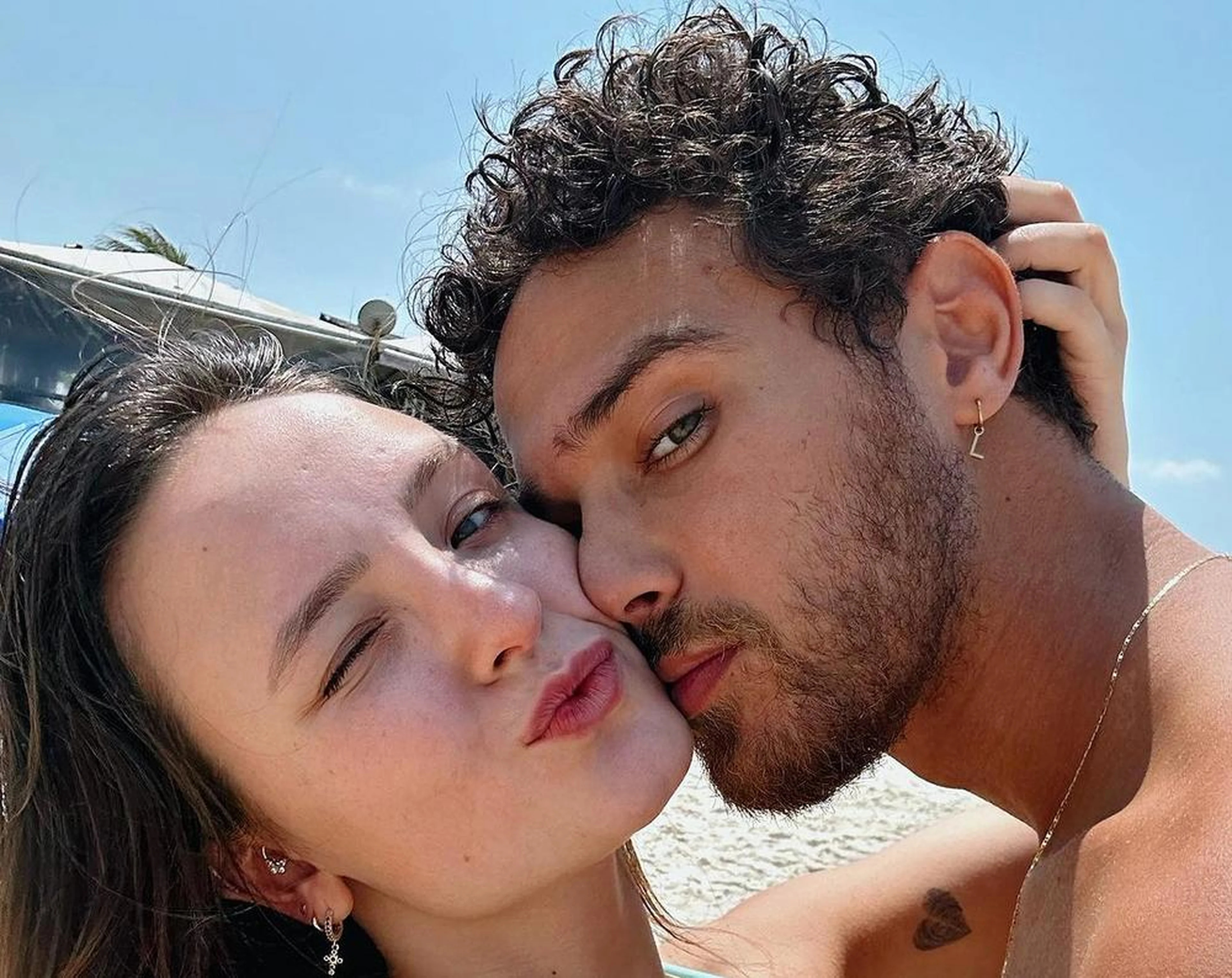 reprodução/instagram / @larissamanoela