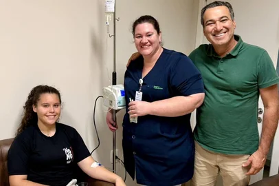 Prefeitura de Tapejara / Divulgação Hospital de Tapejara realiza primeira aplicação de terapia contra Doença de Fabry pelo SUS<!-- NICAID(16244515) -->