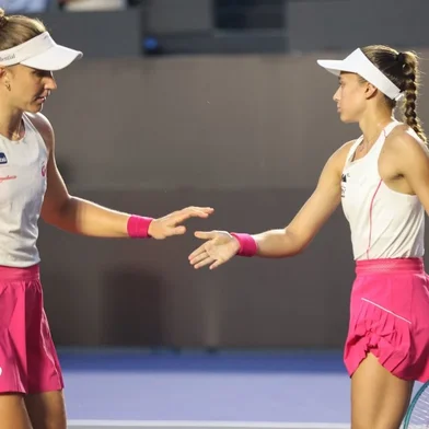 Bia Haddad Maia, Ana Candiotto, tênis
