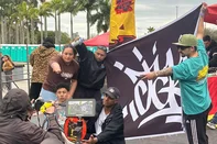 Participaram da apresentação o DJ Hood, o Bboy Bernardinho, os MCs Altrue e Nanda e Eti Black<!-- NICAID(16360982) -->