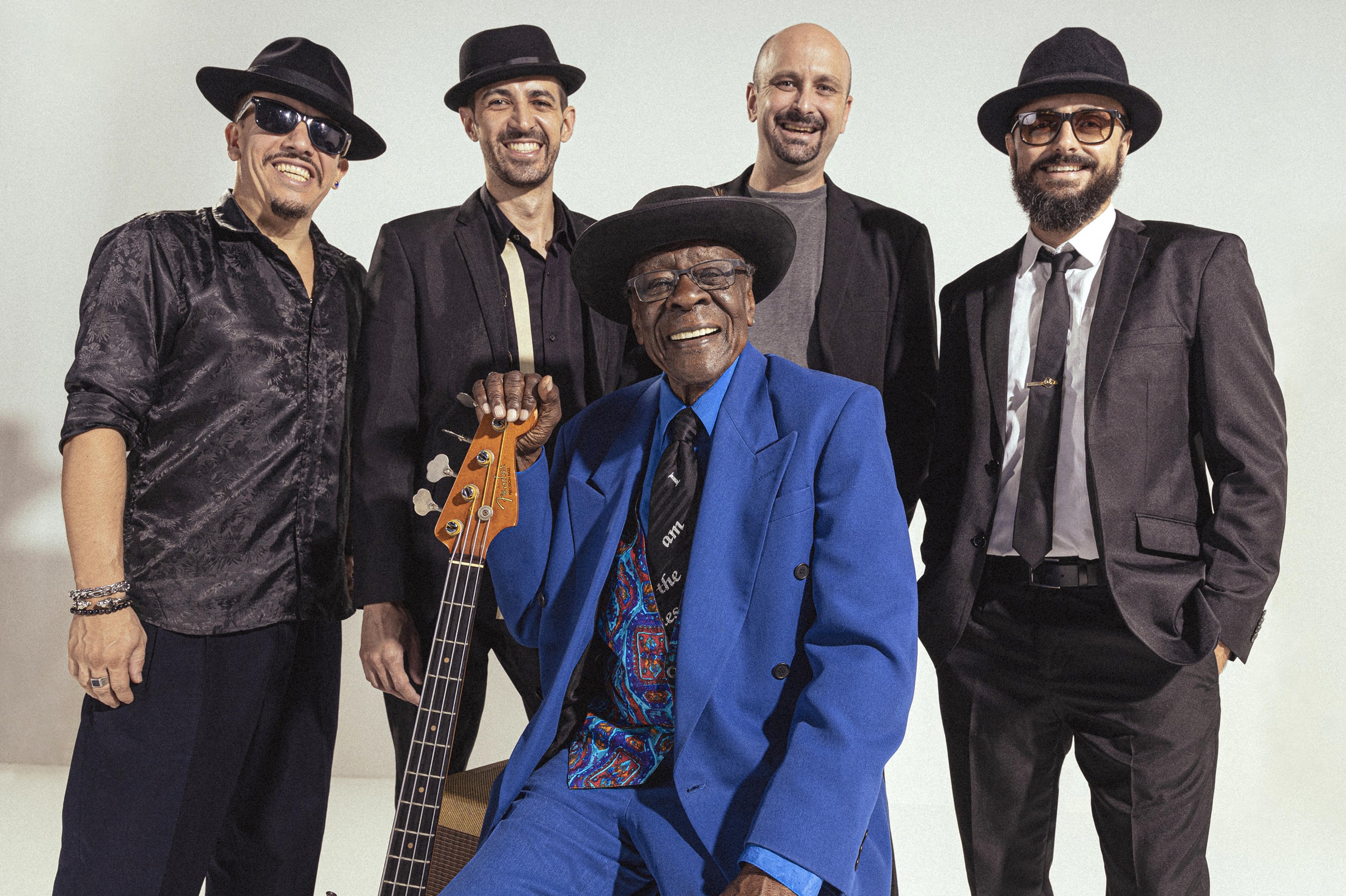 Guitarrista Lourenço Rebetez estreia em disco com 