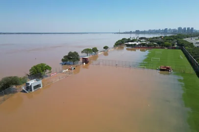 CT Parque Gigante, do Inter, alagadoFoto: João Batista de Andrade/Internacional<!-- NICAID(15604116) -->