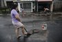 Moradores de Alvorada sofrem com alagamentos após pancada de chuva