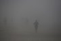 Capão da Canoa, RS, Brasil, 09-02-2024: Neblina intensa pela manhã na beira da praia, no litoral norte. Foto: Mateus Bruxel / Agência RBSIndexador: Mateus Bruxel<!-- NICAID(15674253) -->