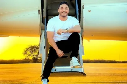 Justiça apreende jatinho de Wesley Safadão<!-- NICAID(15303581) -->