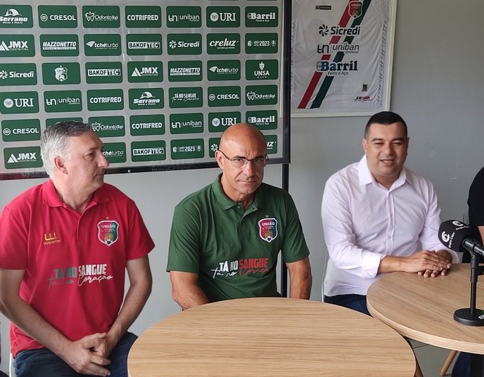 Andrei Sartori / Grupo Chiru