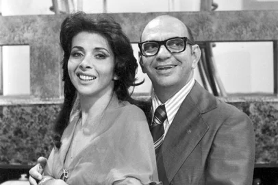 Betty Faria e Lima Duarte em "Pecado Capital"<!-- NICAID(15003692) -->