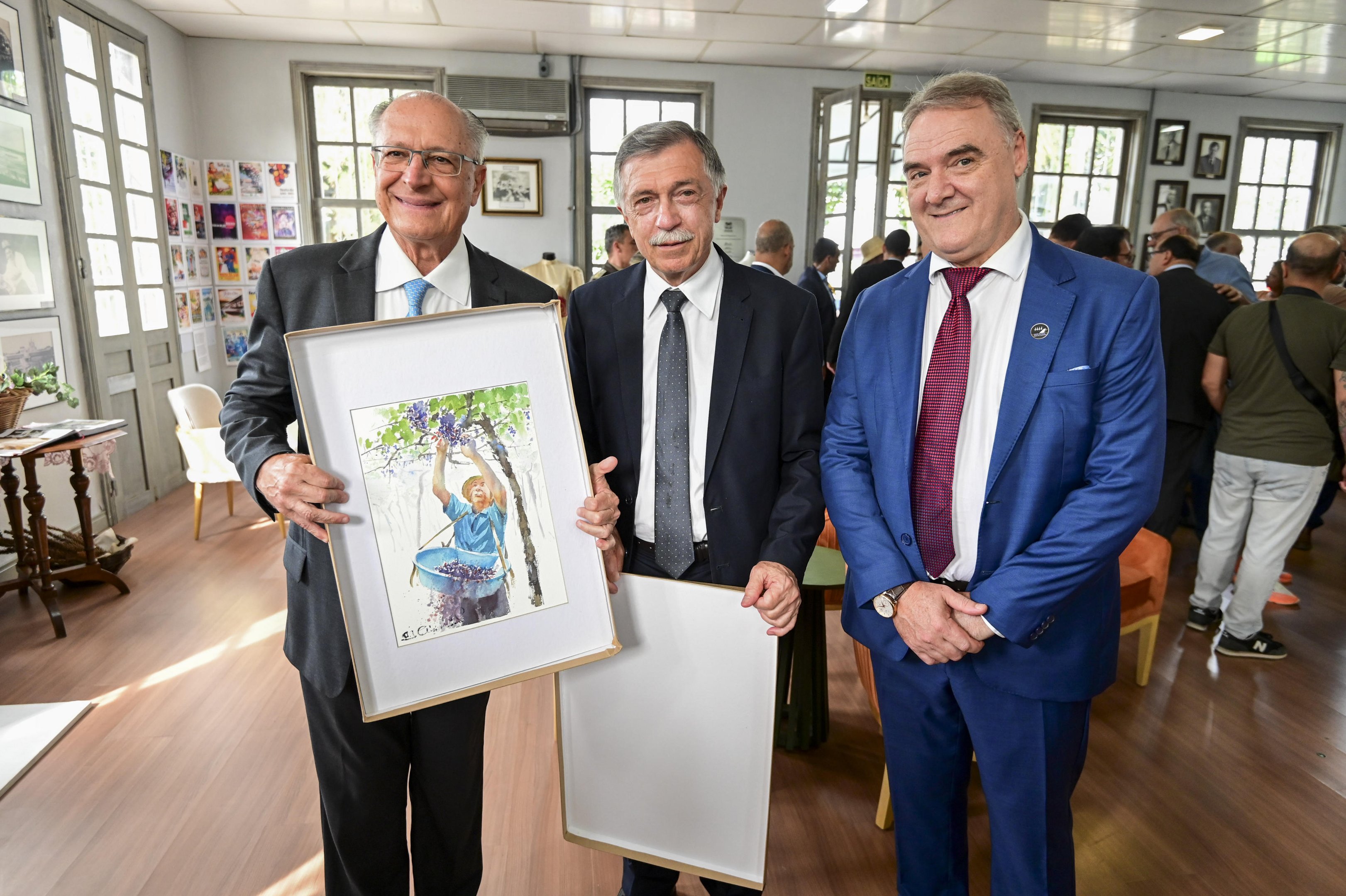 Os presentes e demandas recebidos por Alckmin na passagem por Caxias