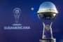 Troféu da Copa Sul-Americana<!-- NICAID(15107958) -->