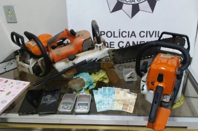 A Polícia Civil de Canela deflagrou operação policial para o enfrentamento da violência doméstica e familiar contra a mulher na cidade.<!-- NICAID(15201791) -->