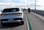 Carro elétrico mais vendido do Brasil vira alvo de "desafio" no TikTok que pode suspender a CNH