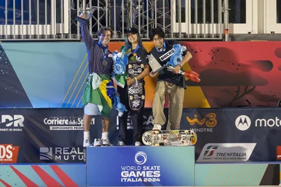 Pedro Barros, Raicca Ventura, Augusto Akio, skate