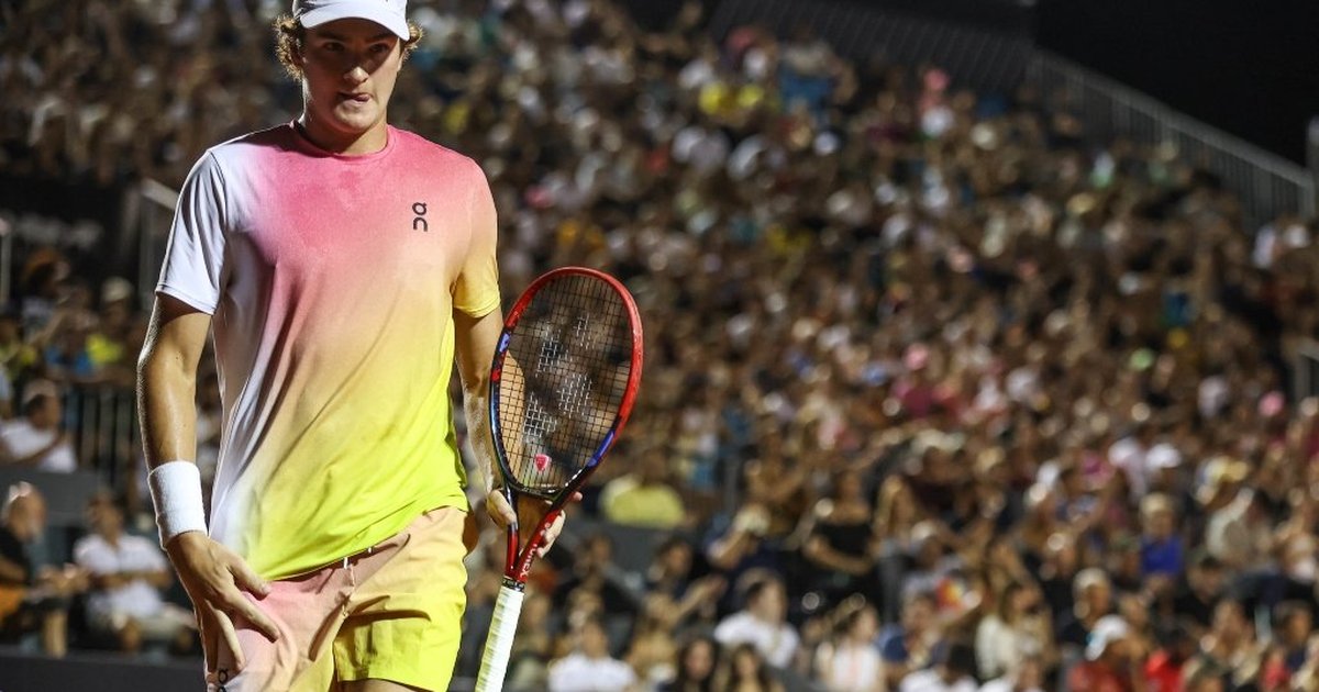 João Fonseca perde para francês na estreia do Rio Open é está eliminado da competição | GZH
