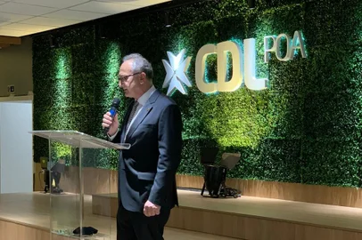 CDL POA apresenta nova sede a autoridades e entidades da Capital. Irio Piva na cerimônia.<!-- NICAID(14885934) -->