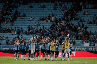 PORTO ALEGRE, RS, BRASIL, 08/03/2025- Gre-Nal 445: Grêmio e Inter se enfrentam pelo jogo de ida da final do Gauchão na Arena. Foto: Renan Mattos / Agencia RBS<!-- NICAID(15991537) -->