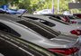 Carros novos ficam mais caros com alta do dólar; veja o que esperar em 2025
