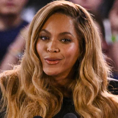 US singer-songwriter Beyonce speaks during a campaign rally for US Vice President and Democratic presidential candidate Kamala Harris at Shell Energy Stadium in Houston, Texas, on October 25, 2024. (Photo by Miguel J. Rodriguez CARRILLO / AFP)<!-- NICAID(15905688) -->