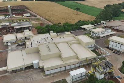 Aurora Coop / Divulgação Aurora Coop conclui investimento de R$ 210 milhões na planta de aves de Tapejara<!-- NICAID(16168940) -->